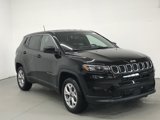 New 2025 Jeep Compass Sport image 3