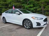 Used 2020 Ford Fusion SE image 2