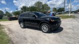 Used 2021 Jeep Grand Cherokee Laredo image 2