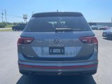 Used 2022 Volkswagen Tiguan SE R-Line image 6