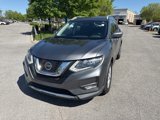 Used 2017 Nissan Rogue SV image 3