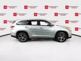 Used 2016 Toyota Highlander XLE image 4