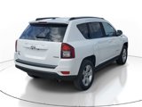 Used 2015 Jeep Compass Latitude image 4