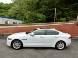 Used 2018 Jaguar XE Premium image 2