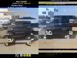 Used 2017 Chevrolet Traverse LT w/ Style and Technology Package image 2