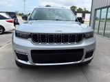Used 2022 Jeep Grand Cherokee L Limited w/ Luxury Tech Group II image 2