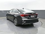 Used 2023 Kia Forte LXS image 3