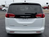 Used 2022 Chrysler Voyager LX image 4