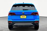 Used 2022 Volkswagen Taos SEL w/ Panoramic Sunroof Package image 4