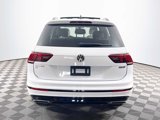 Used 2020 Volkswagen Tiguan SE R-Line image 5