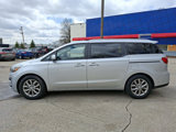 Used 2019 Kia Sedona EX image 4
