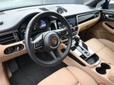 Used 2024 Porsche Macan image 4