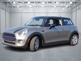 Used 2017 MINI Cooper 2-Door Hardtop image 3
