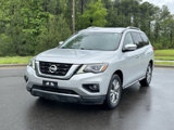 Used 2020 Nissan Pathfinder SV image 3