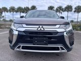 Used 2019 Mitsubishi Outlander ES image 2