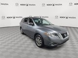 Used 2015 Nissan Pathfinder S image 2