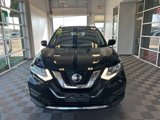 Used 2018 Nissan Rogue SV image 2