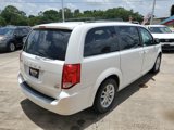 Used 2018 Dodge Grand Caravan SXT image 3