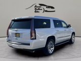 Used 2017 Cadillac Escalade ESV Luxury image 5