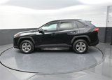 Used 2023 Toyota RAV4 XLE image 4
