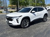 New 2025 Chevrolet Trax LT w/ LT Convenience Package image 3