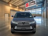Used 2018 Toyota Highlander XLE image 2