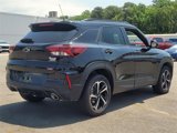 Used 2021 Chevrolet TrailBlazer RS w/ Technology Package image 3