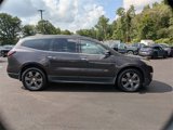 Used 2017 Chevrolet Traverse LT image 2