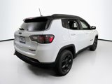 Used 2022 Jeep Compass Trailhawk w/ Trailhawk Elite Group image 5