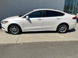 Used 2017 Ford Fusion SE w/ Fusion SE Technology Package image 3