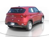 New 2025 Hyundai Venue SE image 2