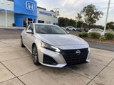 Used 2023 Nissan Altima 2.5 SV image 2