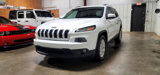 Used 2018 Jeep Cherokee Latitude image 3