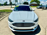 Used 2017 Ford Fusion SE image 2