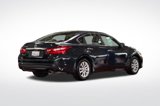 Used 2016 Nissan Altima 2.5 S w/ Power Driver Seat Package image 5