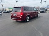Used 2019 Dodge Grand Caravan SXT image 6