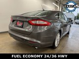 Used 2016 Ford Fusion SE w/ Equipment Group 202A image 3