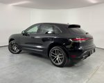 Certified 2024 Porsche Macan image 3