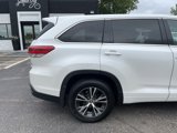 Used 2017 Toyota Highlander Plus image 4