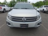 Used 2012 Volkswagen Tiguan SEL image 2