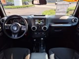 Used 2017 Jeep Wrangler Unlimited Rubicon w/ Connectivity Group image 5