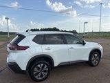Used 2023 Nissan Rogue SV image 4