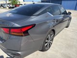 Used 2022 Nissan Altima 2.5 SR image 5