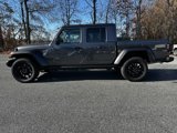 New 2025 Jeep Gladiator Sport image 4