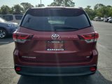 Used 2019 Toyota Highlander SE image 5