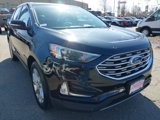 Certified 2022 Ford Edge Titanium image 2