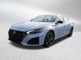Used 2023 Nissan Altima 2.5 SR image 4