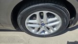 Used 2014 Ford Fusion SE image 2