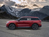 New 2025 Lincoln Corsair Reserve image 3