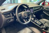 Certified 2024 Porsche Macan image 3